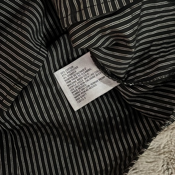 Black Silver pin stripe button front cap sleeve shirt L classy chic Worthington - Picture 6 of 8